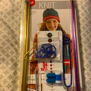 Learn how to knit kit!!! Brand new unopened!!